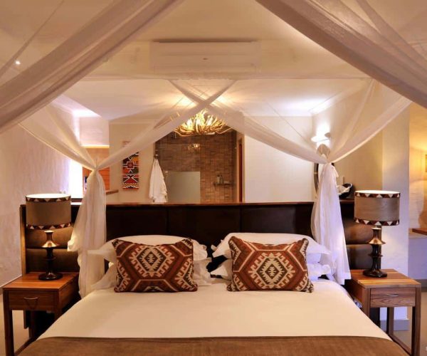 VICTORIA-FALLS-SAFARI-CLUB-1