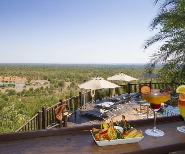 VICTORIA-FALLS-SAFARI-LODGE-7