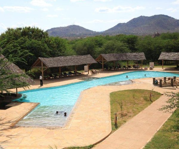 VOI-WILDLIFE-LODGE-2