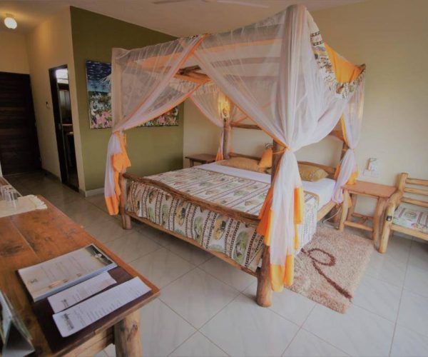 VOI-WILDLIFE-LODGE-6