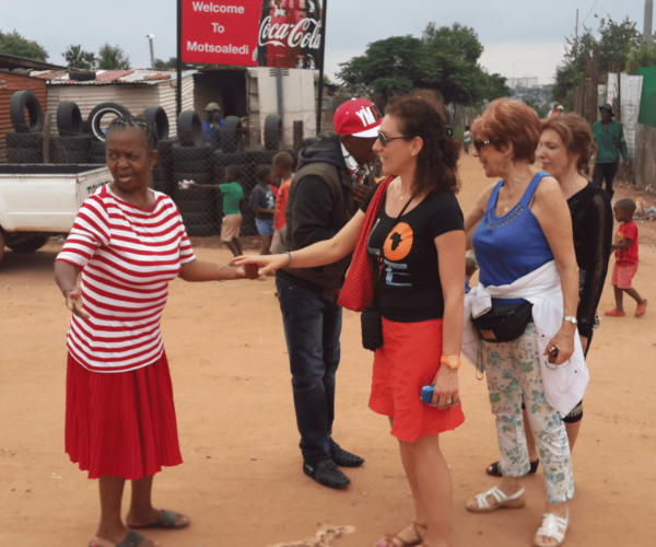 Visite-du-quartier-de-Soweto-2