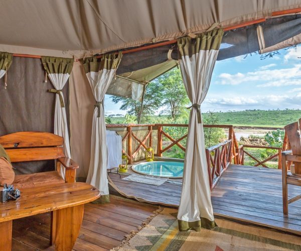 elephant-bedroom-camp-samburu-kenya