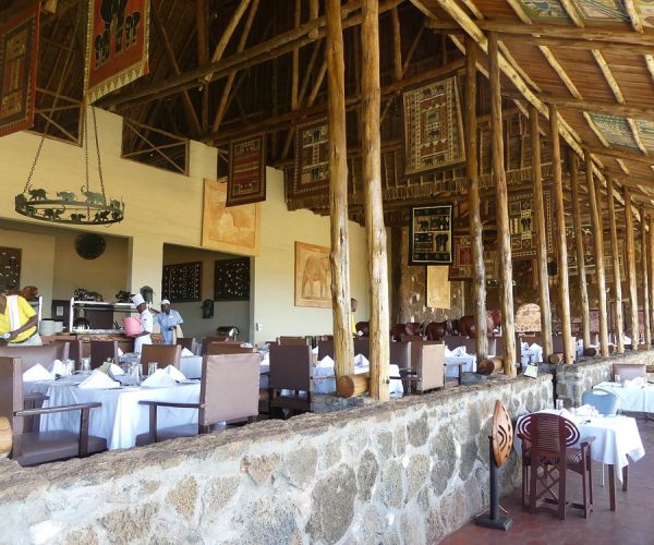 kilaguni-serena-safari