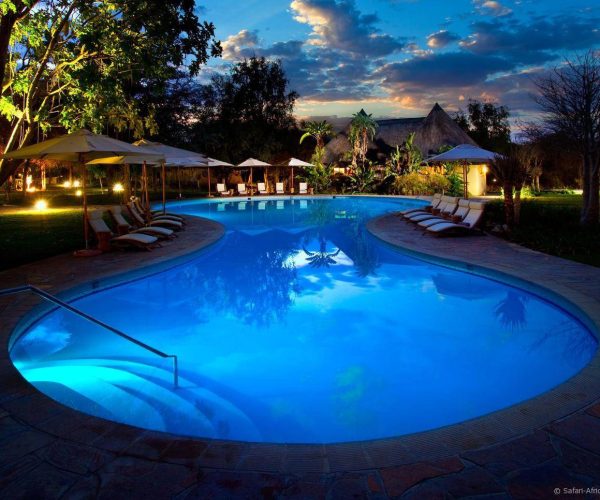 mokuti_etosha_lodge_-_pool