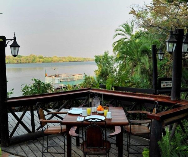 zambezi-waterfront4-1-qqo0az4wkdtdfjjqxsjd9ktylc5jawjqqoushco518