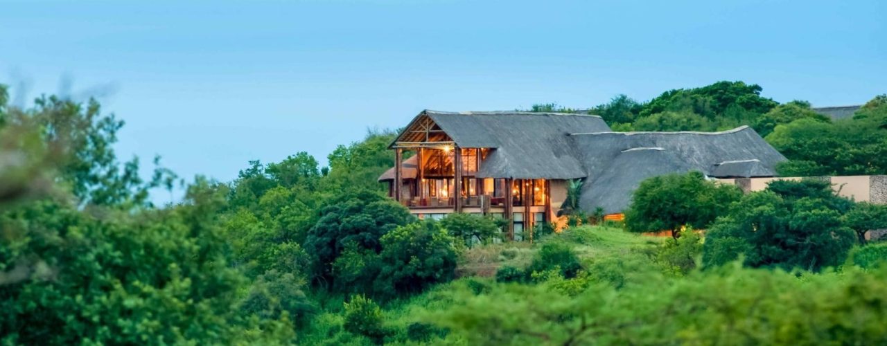 zulu-nyala-safari-game-lodge-exteriors-lodge-01